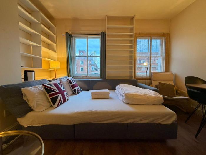 Stockwell Apartments