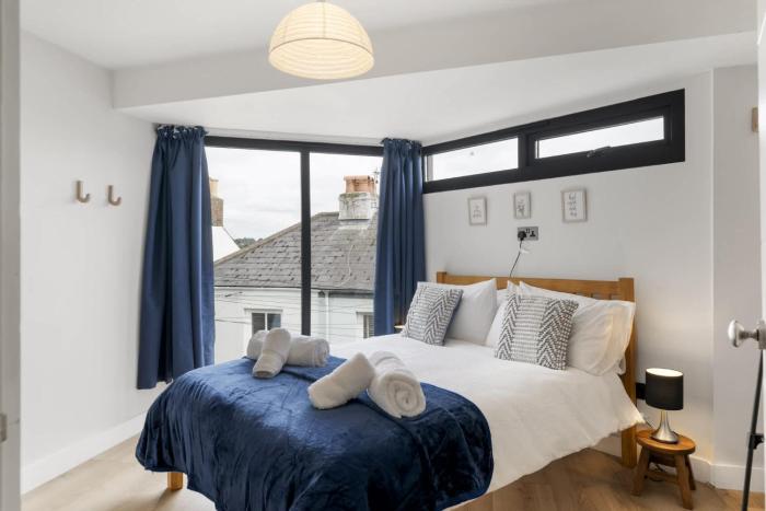 Modern Townhouse in Central Falmouth Nr Seafront