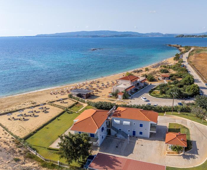 Sandoa Residence - Beachfront