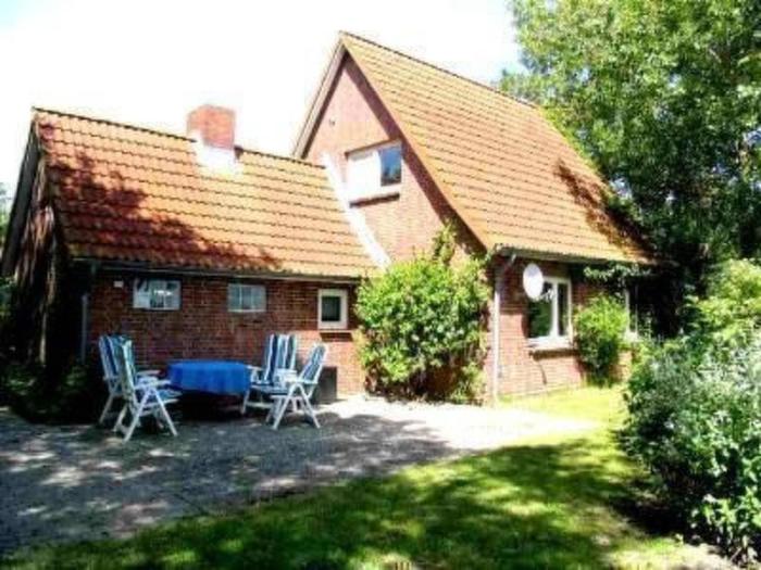 Holiday Home Rode Huus by Interhome