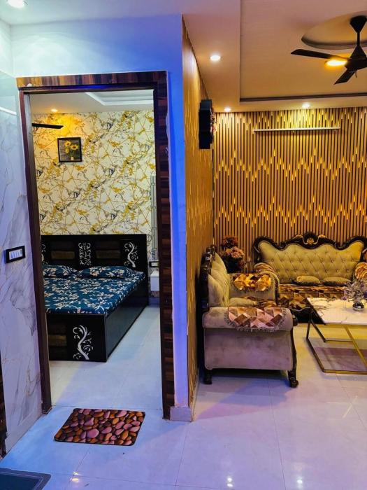 Luxury 3 Bhk Apartment at New Delhi