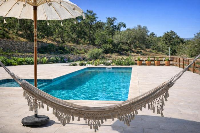 Stone Villa - Monte Chico Ze