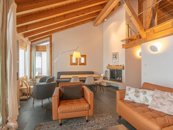 Apartment Chesa Mira Margna by Interhome