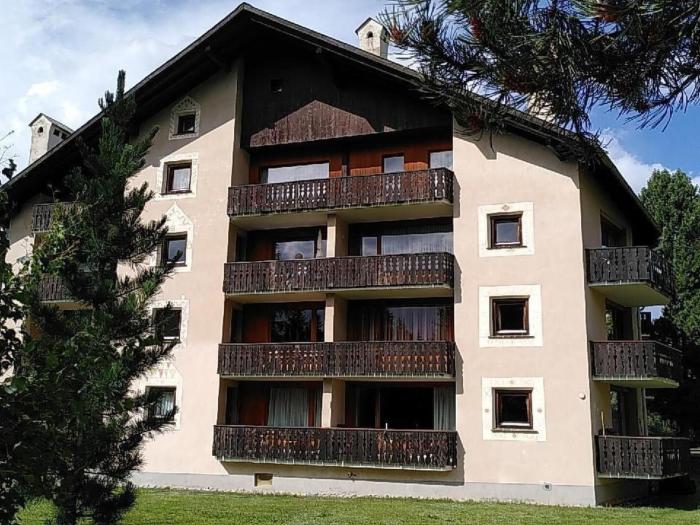 Apartment Belvair Chamues-ch by Interhome