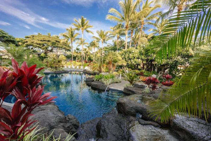 Luxury 1st floor Villa New Baths Beach Access