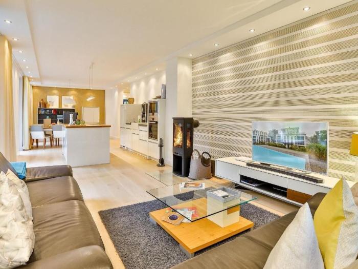 Apartment Luxus Ferienwohnung Seebrise by Interhome