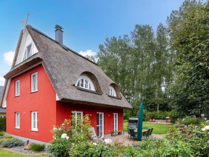 Holiday Home Hideaway by Interhome
