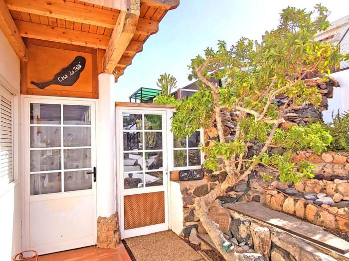 Apartment Casa la Isla in Tarajalejo mit Garten und WiFi by Interhome