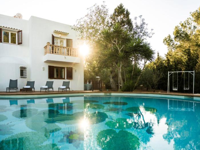Holiday Home Kann Amanaya Villa Cala Jondal Ihre Flucht in Ibiza by Interhome