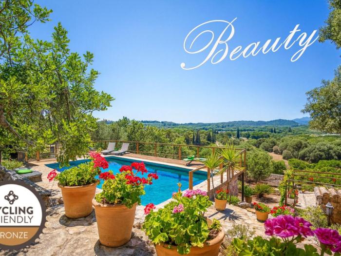 Holiday Home Urlaub Finca Mallorca Brücke by Interhome