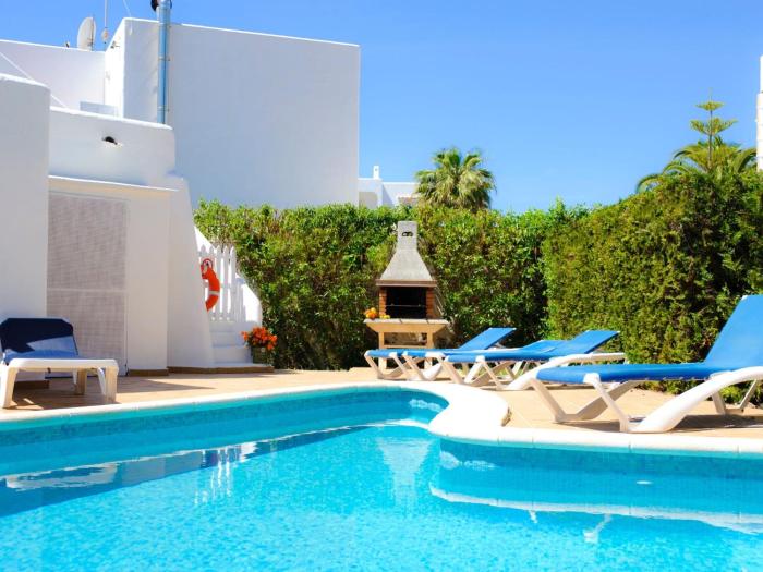 Holiday Home in Cala Dor mit Schöner Terrasse by Interhome