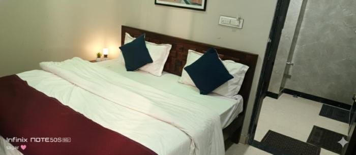 Hotel Royal Raj