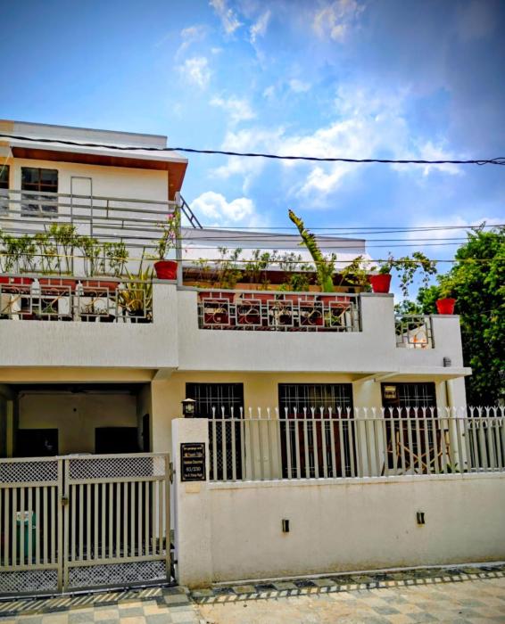 Villa 83 AC OTT 100Mbps JECC Airport