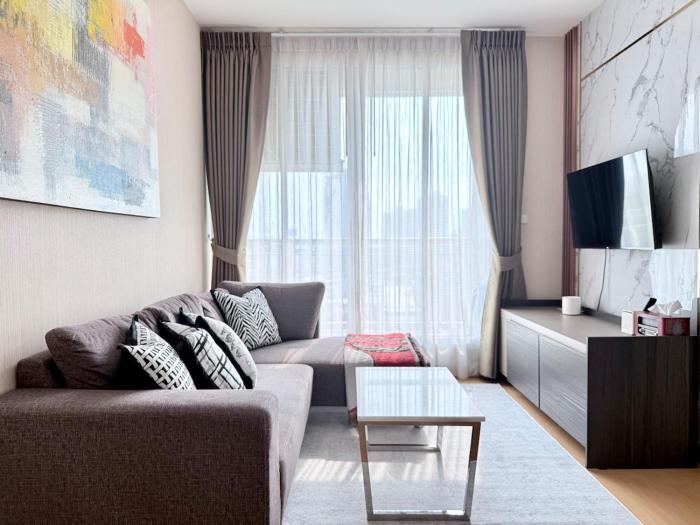 Page65-Bangkok Urban Light & City Rhythm -Ekkamai