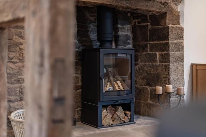 Luxury country oak beamed peaceful retreat
