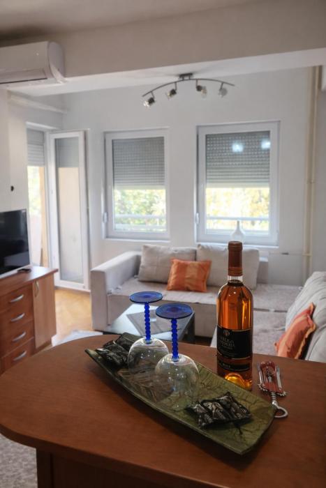 Nikas Apartment