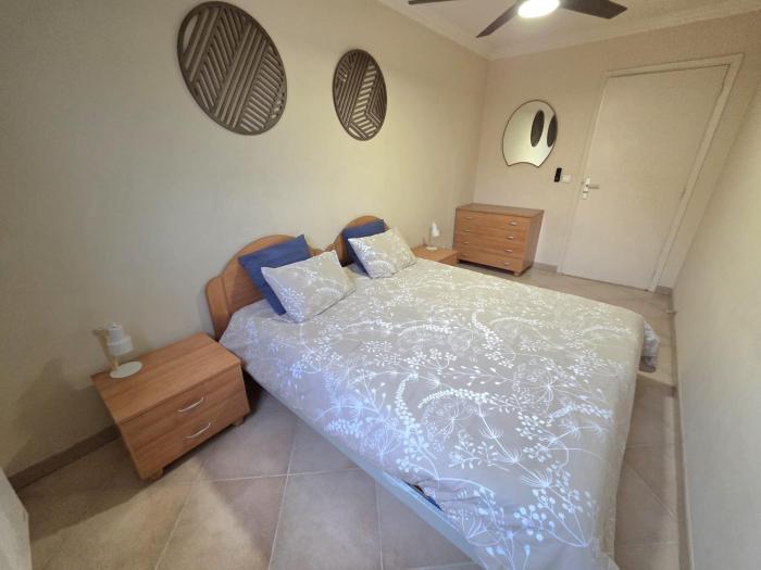 Renoir SeaSide Apartment