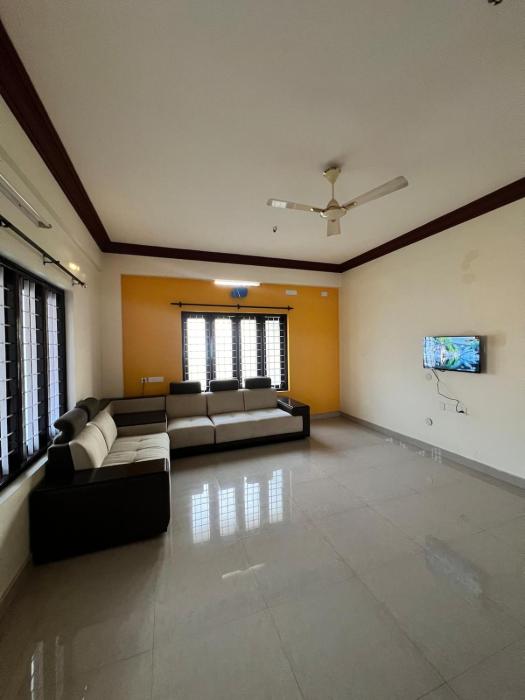 Family-friendly home near TVM medical college