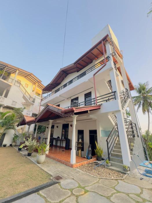 SERENITÉ Villa Unawatuna