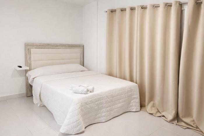 Alicante Beach Hostel