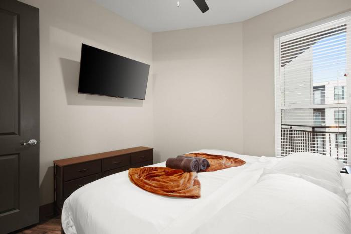 Central Austin 1BR w Pool, Gym & Pet-Friendly