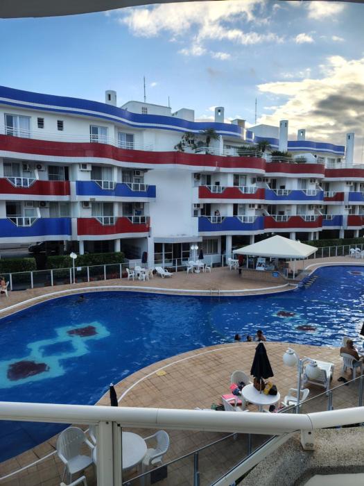 Frente mar 3 quartos com piscina