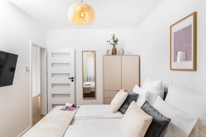 Vistula River Wawel Castle Swimming Pool Sauna Gym