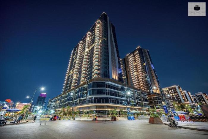 The Metropole Deluxe Apartment View City