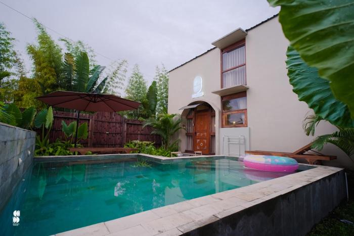 The Phalosaa Villa unit Family