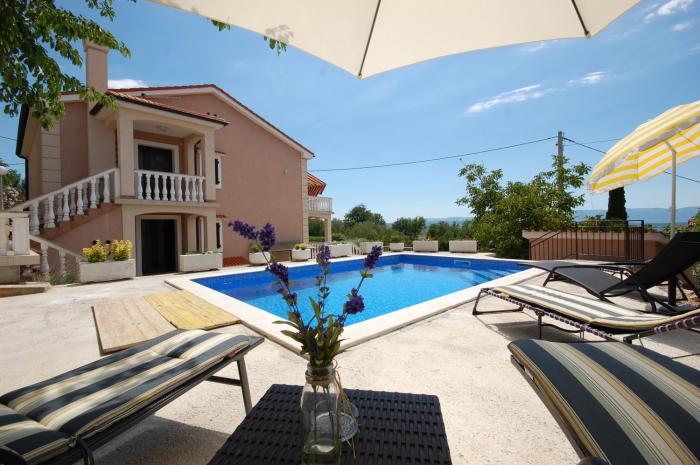 Apartment Krebelj by El-Pi Tours