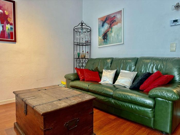 Alhambra hideaway prime location