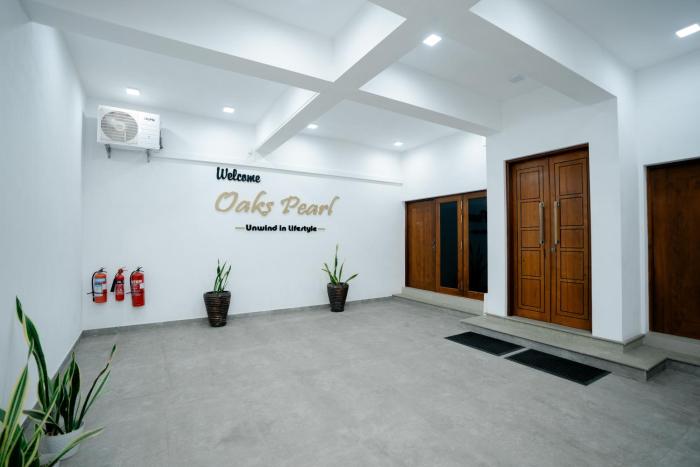 Oaks Pearl City Hotel - Negombo