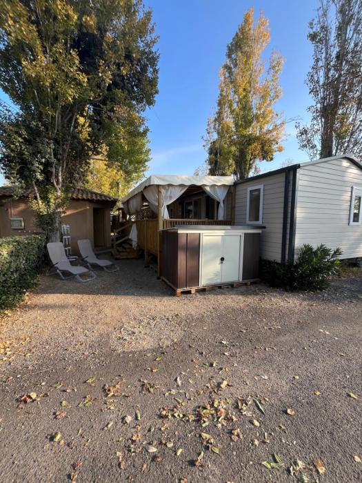 Loue Mobile-Home 36m2 tout confort 3ch Clim TV