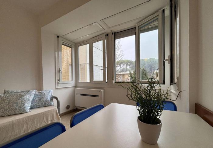Two-room flat close to the beach and the center