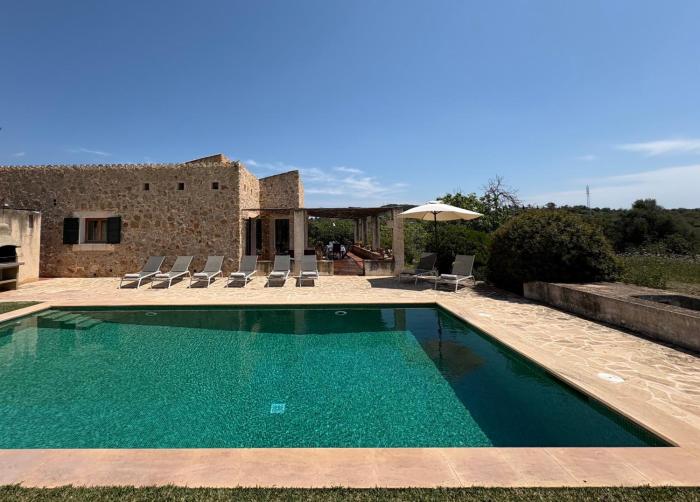 Finca Son Gener, cozy, quiet and 5 minutes from Artà
