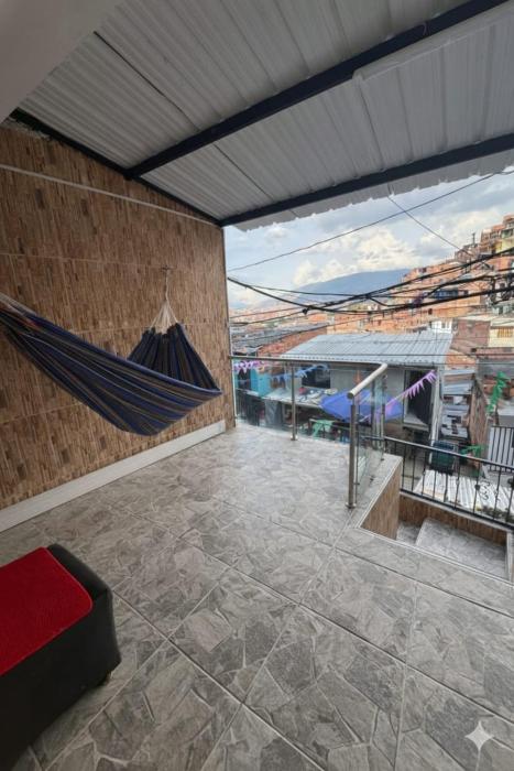 House with Terrace San Javier Comuna 13