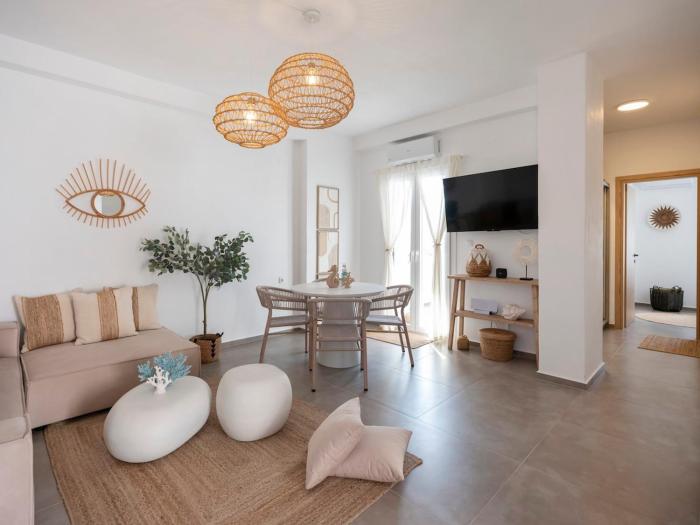 Fiora I - 2 Bedroom Appartment in Pounta, Paros