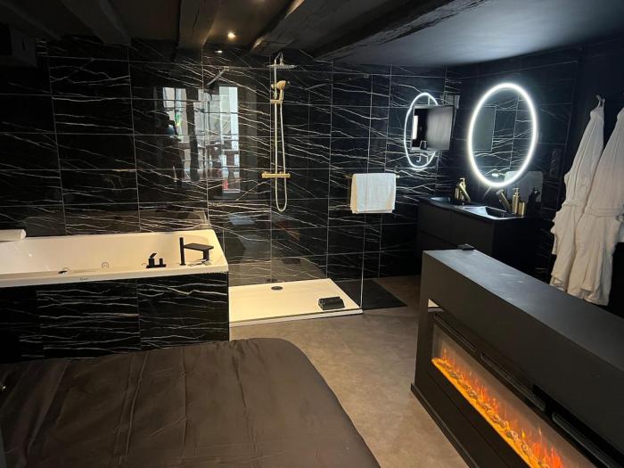 Le Lux Nantes Centre