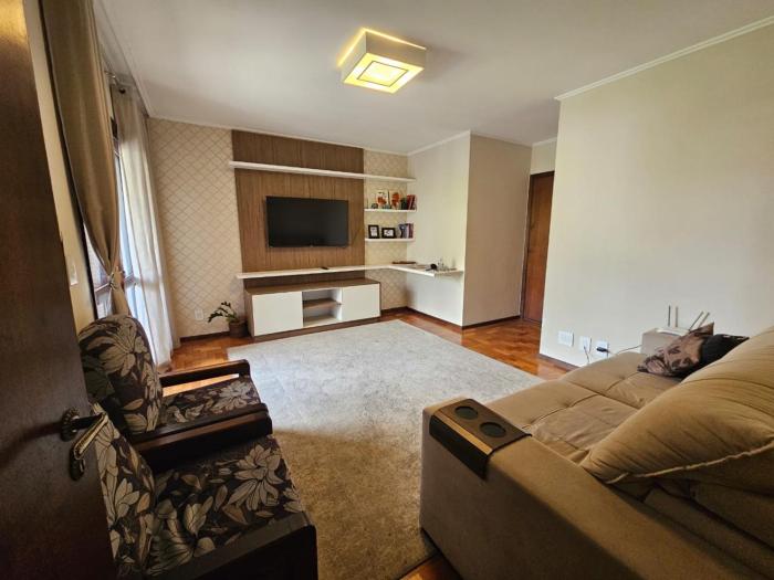 Aconchegante, amplo e central