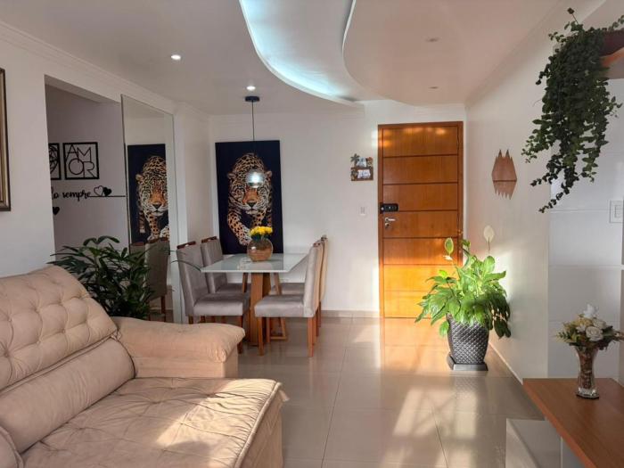 Moderno Apê à 150m da praia com churrasqueira e ar-condicionado