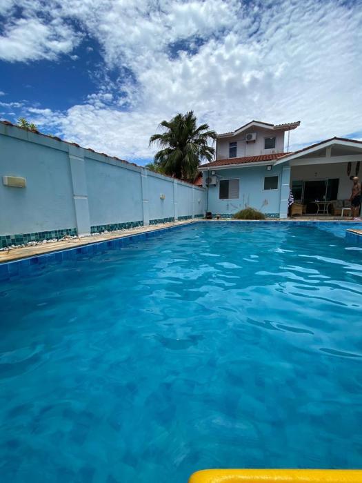 Casa de temporada - Piscina, churrasqueira e localização privilegiada