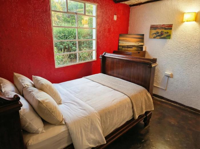 Habitación cama doble con vista al bosque - 4 cuadras parque de Usaquen