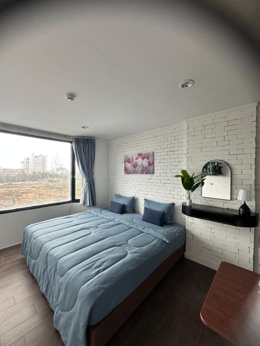 Grand Patong Apartment