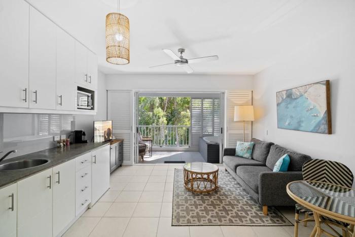 Belle Escapes 3434 Peppers Spa Suite