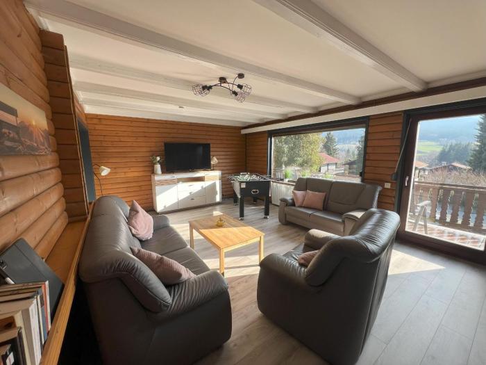 Bayerischer Wald Arrach Haus 44 Feldblick Fewo 1 oben mit Dachgeschoss