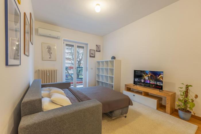 Casa Losanna, Citylife, Corso Sempione, Milan