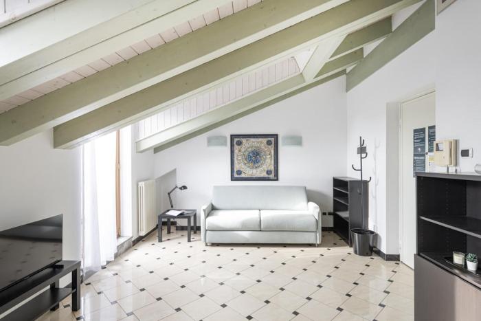 Easylife - Milano - C Italia 68BP5 - P Ticinese