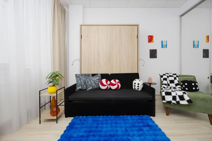 Studio Jerozolimskie 216 with Parking by Noclegi Renters
