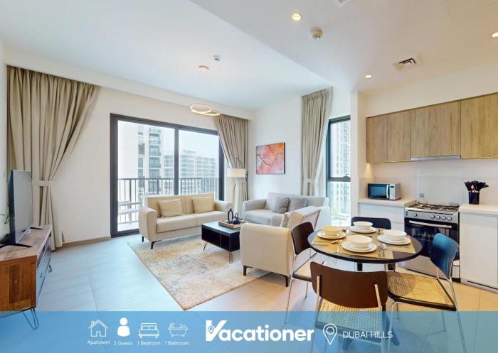 Vacationer Holiday Homes I Executive 1 Bedroom I Free Parking & Wi-Fi