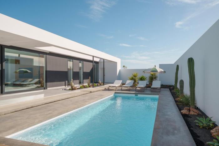 Verdealto - Design villa with heated pool in Fuerteventura